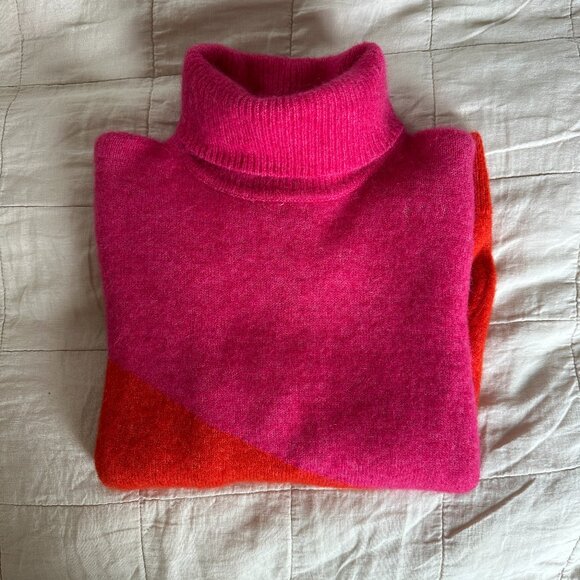 H&M Pink and Red Turtleneck Sweater - Picture 2 of 7